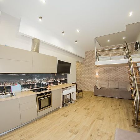 Arkadiya Hills Family Apartment Odesa Exterior photo