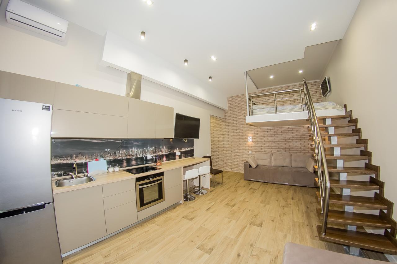 Arkadiya Hills Family Apartment Odesa Exterior photo